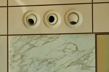 İçerideki kondisyon ve havalandırma sistemi