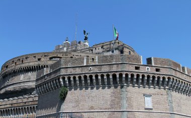 Aziz angelo Kalesi, Roma