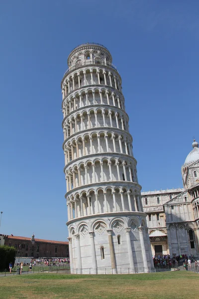 Torre inclinada de pisa — Foto de Stock