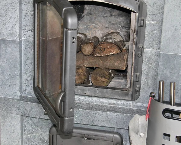 Firewood in the stove — Stock Photo, Image