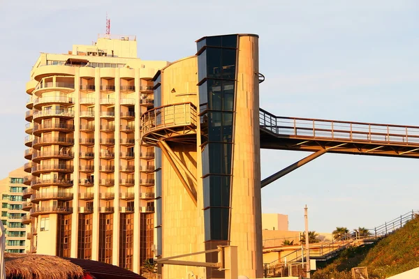 Elevador para a praia . — Fotografia de Stock