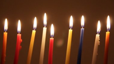 parlak hanukkah mumlar yaktı