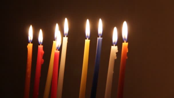 Parlak hanukkah mumlar yaktı — Stok video