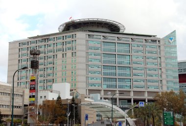 Modern hastane binası