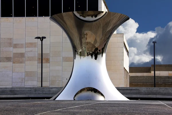 Turuning The World Upside-Down Anish Kapoor sculpture, 2010 — Photo