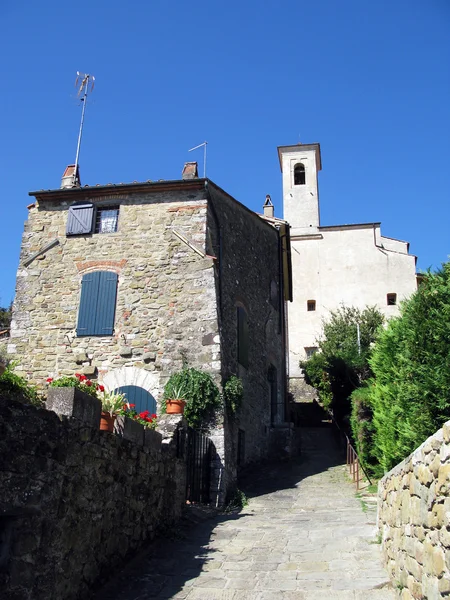 ロマンチックなイタリアの小さな町 — ストック写真