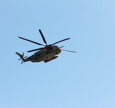 İsrail Hava Kuvvetleri helikopteri geçit Bağımsızlık günü onuruna