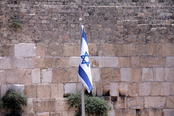 Прапор Ізраїлю біля західної стіни (Єрусалим, Ізраїль). — стокове фото