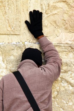 Yahudi tapan dua ağlama duvarı önemli bir Yahudi dini site kış jerusalem, İsrail
