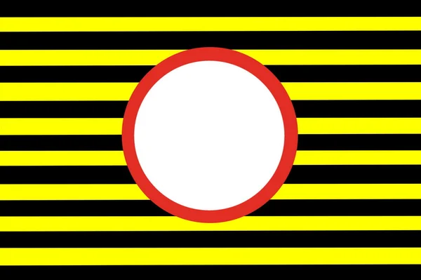 Rød, hvit sirkel på gule og sorte striper – stockfoto