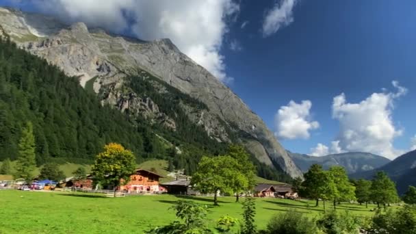 Eng Alm Karwendelgebergte Tirol Oostenrijk — Stockvideo