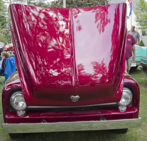 1953 ford f-100 lastbil front — Stockfoto