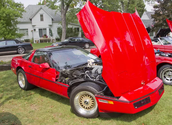 Červené 1986 Chevrolet corvette — Stock fotografie