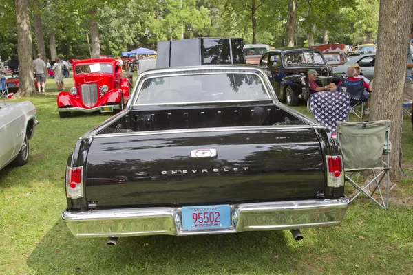 Arkadan görünüşü 1964 Chevrolet el camino — Stok fotoğraf