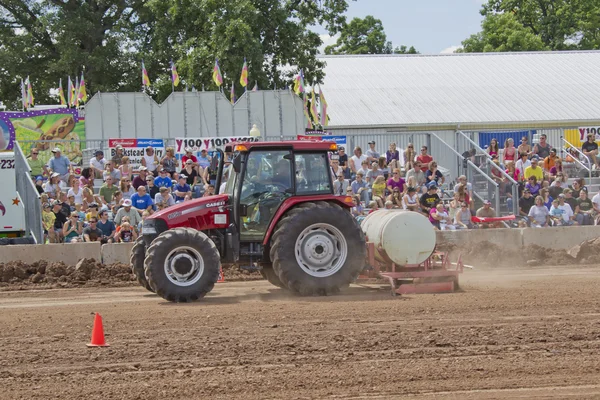 Prepping the Dirt — Stock Photo, Image