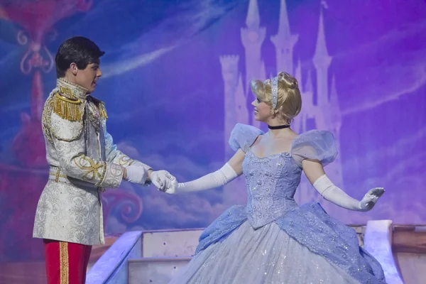 Cinderella meeting Prince Charming — Stok fotoğraf