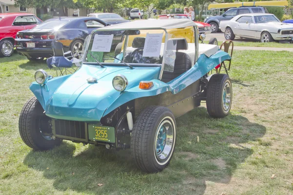 Vintage aqua blå buggy bil — Stockfoto