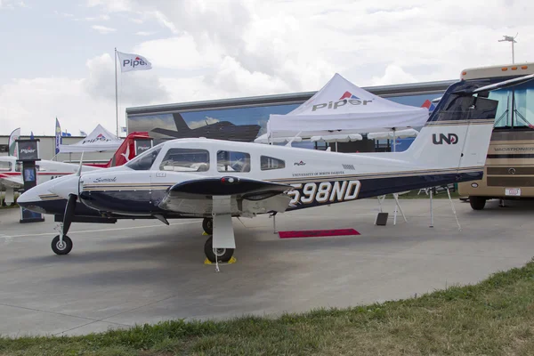 Nord-Dakota-Piper-Flugzeug — Stockfoto