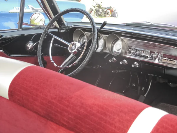 1963 Red Ford Fairlane Back Seat View — Stock Photo, Image