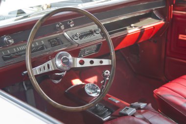 1966 beyaz chevy chevelle ss iç