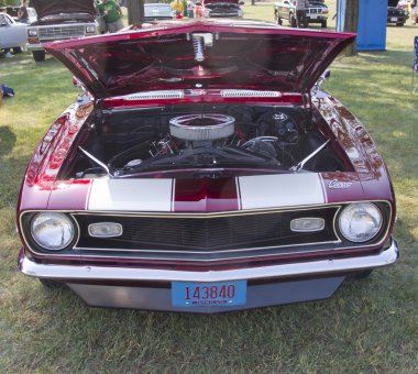 1968 chevy camaro Önden Görünüm