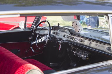 1955 Chevrolet Impala iç siyah