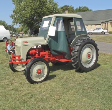 1951 Ford 8N Tractor Side View clipart