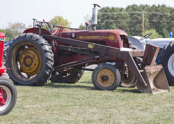 Antique Cockshutt Tractor — Stock Photo, Image