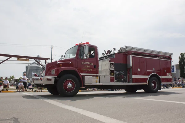 Seymour Rural Fire Department FireTruck Side View — Stock Photo, Image