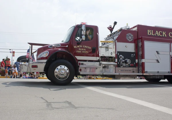 Black Creek rurale vigili del fuoco Truck vista laterale — Foto Stock