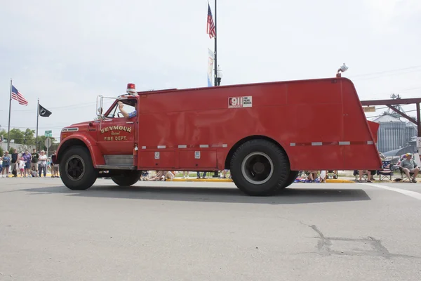 Vieux Chevrolet Seymour Service d'incendie rural Camion Vue de côté — Photo