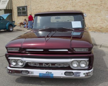 1962 gmc kamyon Önden Görünüm