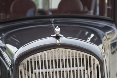 1931 chrysler plymouth araba ızgara ve başlık