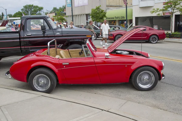 1988 kırmızı sebring roadster araba — Stok fotoğraf