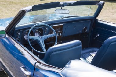 1968 chevy camaro iç