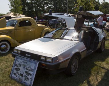 1981 DeLorean'ı