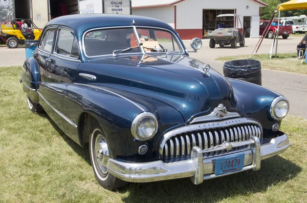 1947 μαύρο buick οκτώ αυτοκινήτων — Φωτογραφία Αρχείου