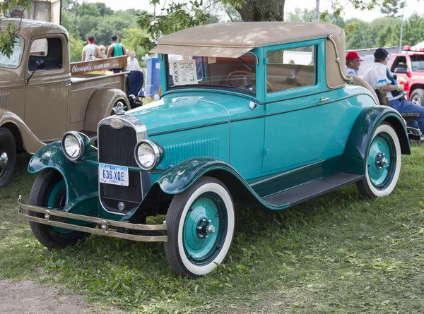 1929 mavi Chevrolet coupe — Stok fotoğraf