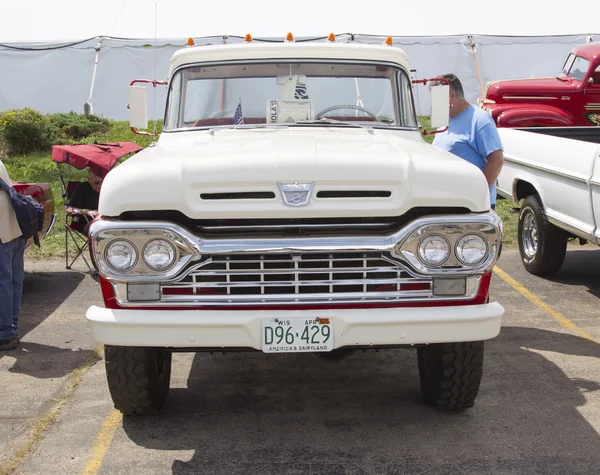 1960 ford f250 vrachtwagen — Stockfoto