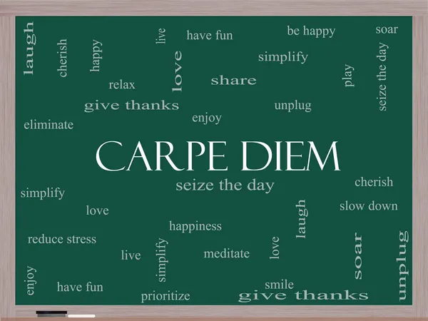 Carpe Diem Conceito de nuvem do Word em um quadro negro — Fotografia de Stock