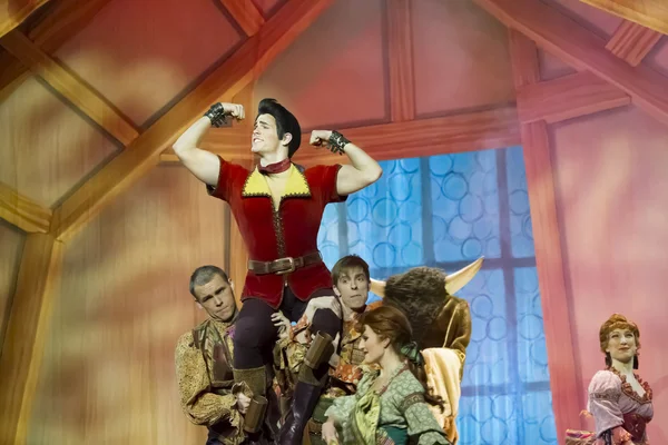 Gaston trzymanym wysoko — Zdjęcie stockowe