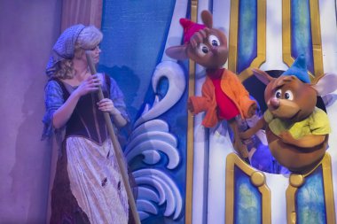 Sindirella ve fareler