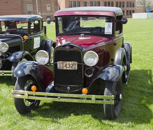 1930 ford пікап вид спереду — стокове фото