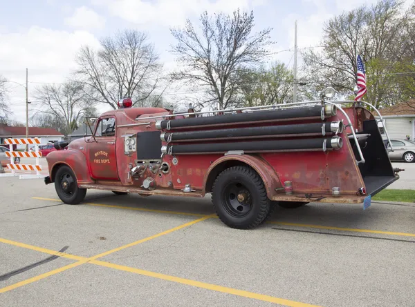 195 Chevy Fire Truck Side ดูข้อความล่าสุ — ภาพถ่ายสต็อก