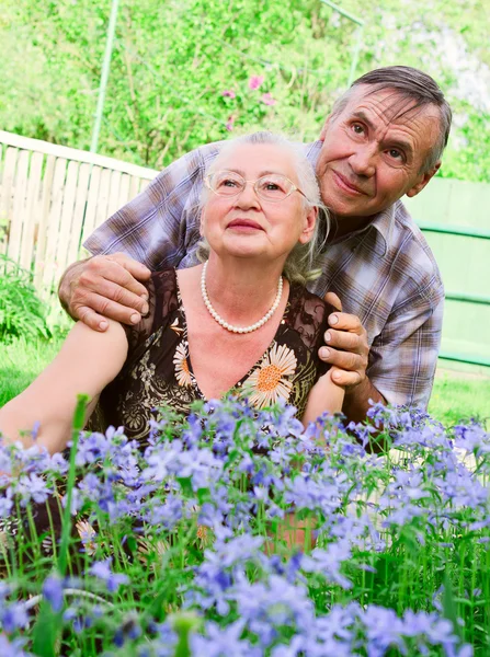 Detailní portrét usměvavá starší pár — Stock fotografie