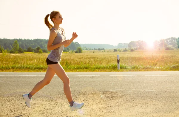 Portrét mladé ženy, jogging . — Stock fotografie