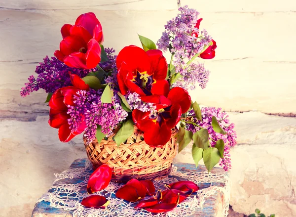 Όμορφο μπουκέτο λουλούδια — Φωτογραφία Αρχείου