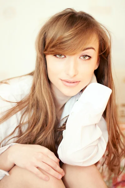 美しい若いセクシーな女性の肖像画 — Stockfoto