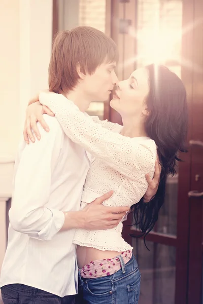 Beautiful Young Couple in Love on nature. — Stock Photo, Image