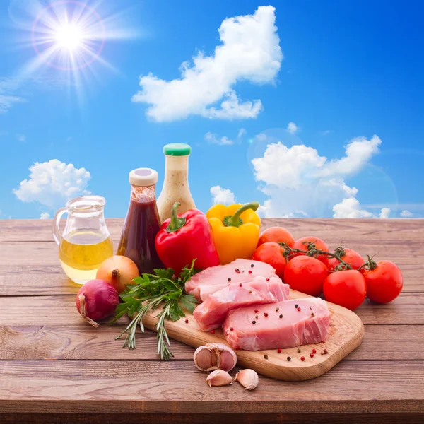 Sliced ​​pieces of raw Meat for barbecue — Stock Photo, Image